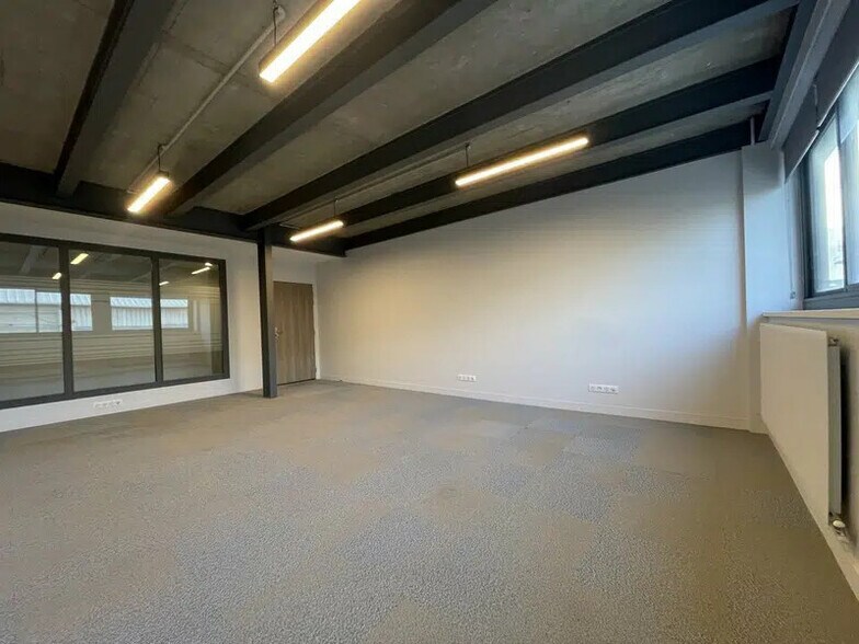 Office in Le Havre for lease - Interior Photo - Image 1 of 1