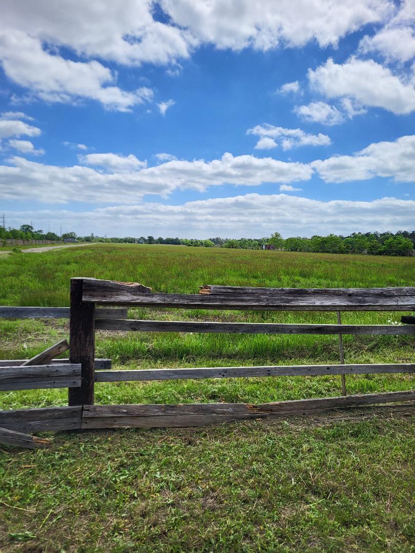 505 County Road 601, Dayton, TX for sale Building Photo- Image 1 of 4