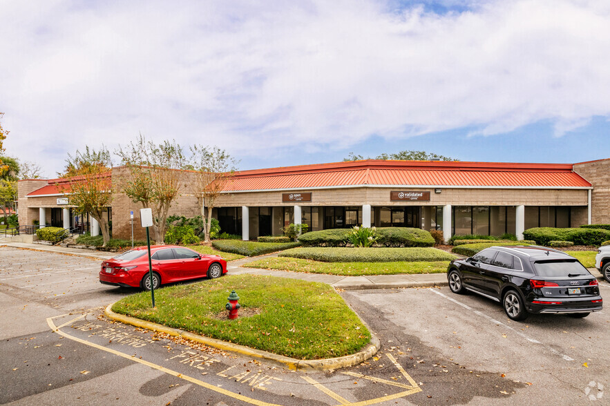 528 Northlake Blvd, Altamonte Springs, FL for lease - Building Photo - Image 2 of 10