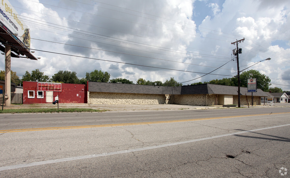 2520 W Kilgore Ave, Muncie, IN for sale - Primary Photo - Image 1 of 1