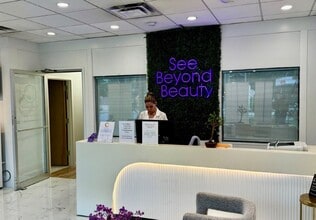 770 Central Park Ave, Scarsdale, NY for lease Interior Photo- Image 2 of 3