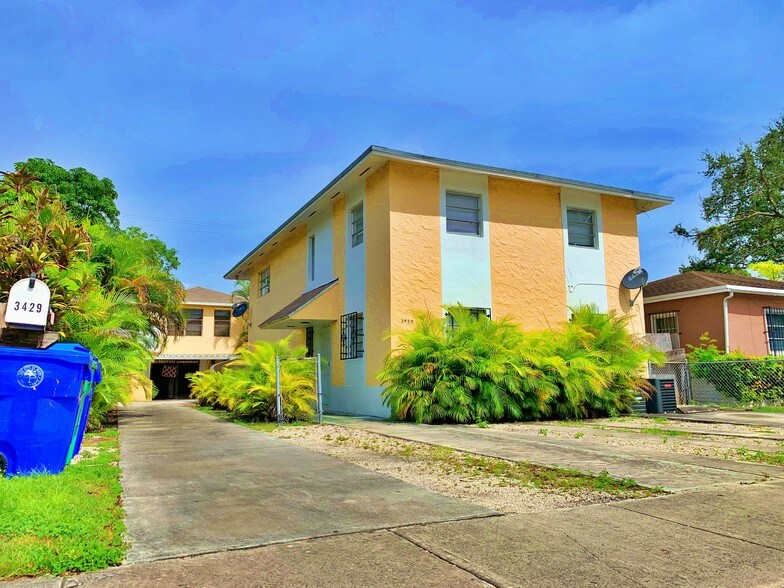 3429 SW 7th St, Miami, FL for sale - Primary Photo - Image 1 of 1