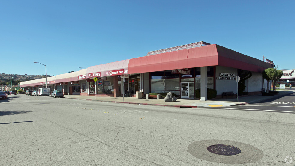 100-130 Hazelwood Dr, South San Francisco, CA for lease - Primary Photo - Image 1 of 2