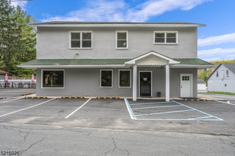 489 U.S. 46, Oxford, NJ 07863 Retail for Sale