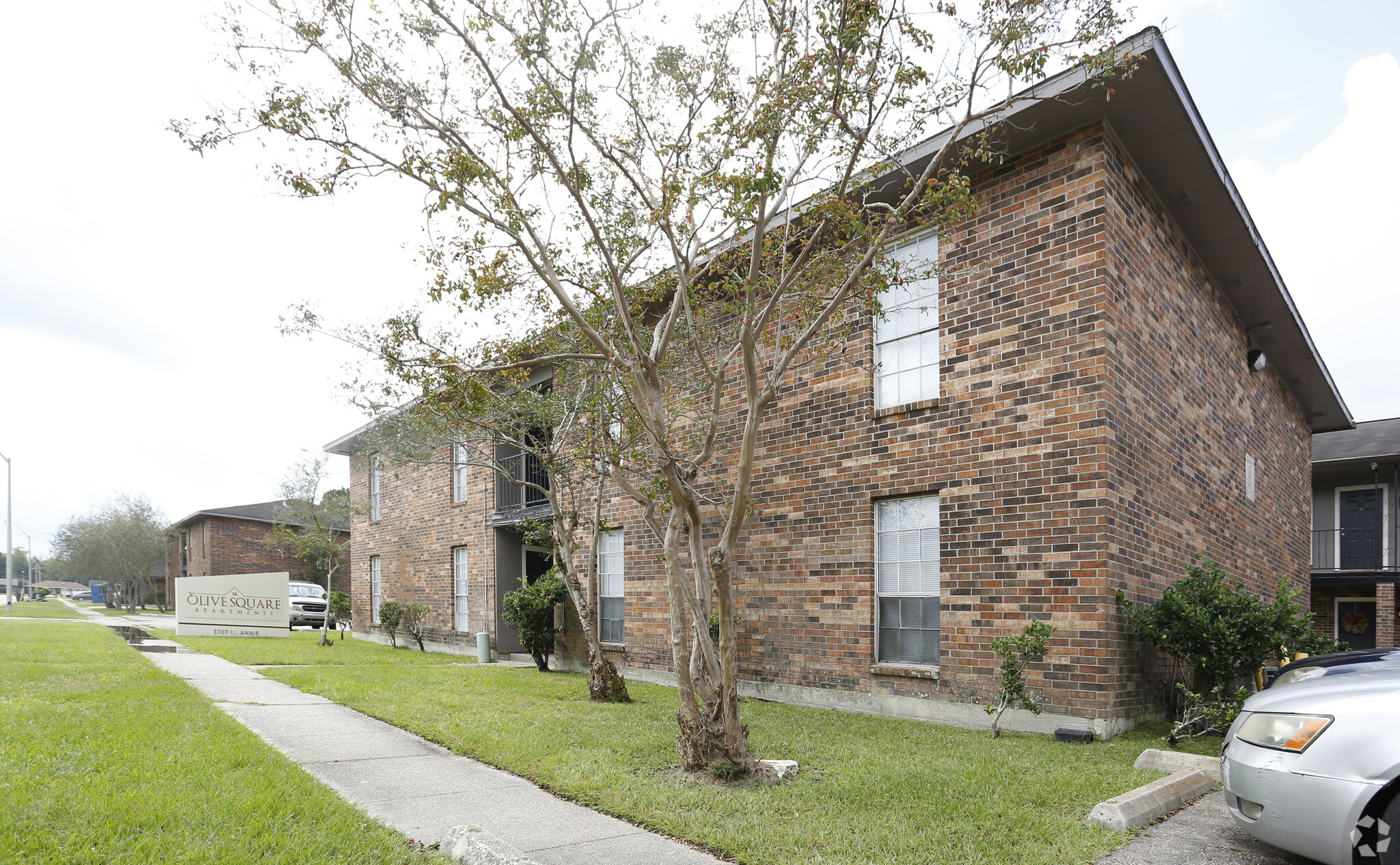 1737 La Annie Dr, Baton Rouge, LA for sale Primary Photo- Image 1 of 55