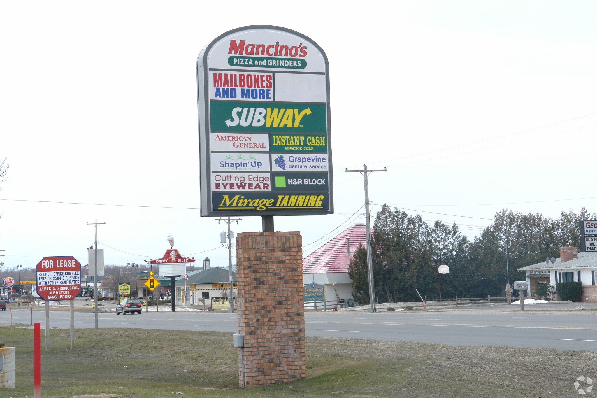 841-867 US Highway 31 S, Traverse City, MI for sale Building Photo- Image 1 of 1