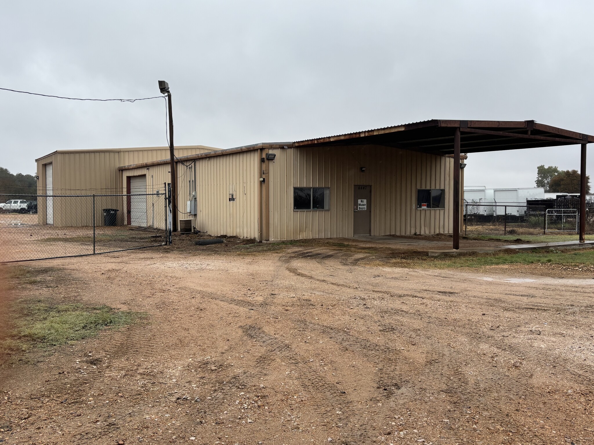 4447 W State Highway 71, La Grange, TX for lease Building Photo- Image 1 of 26