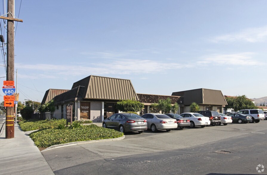 280 N Jackson Ave, San Jose, CA for lease - Primary Photo - Image 1 of 39