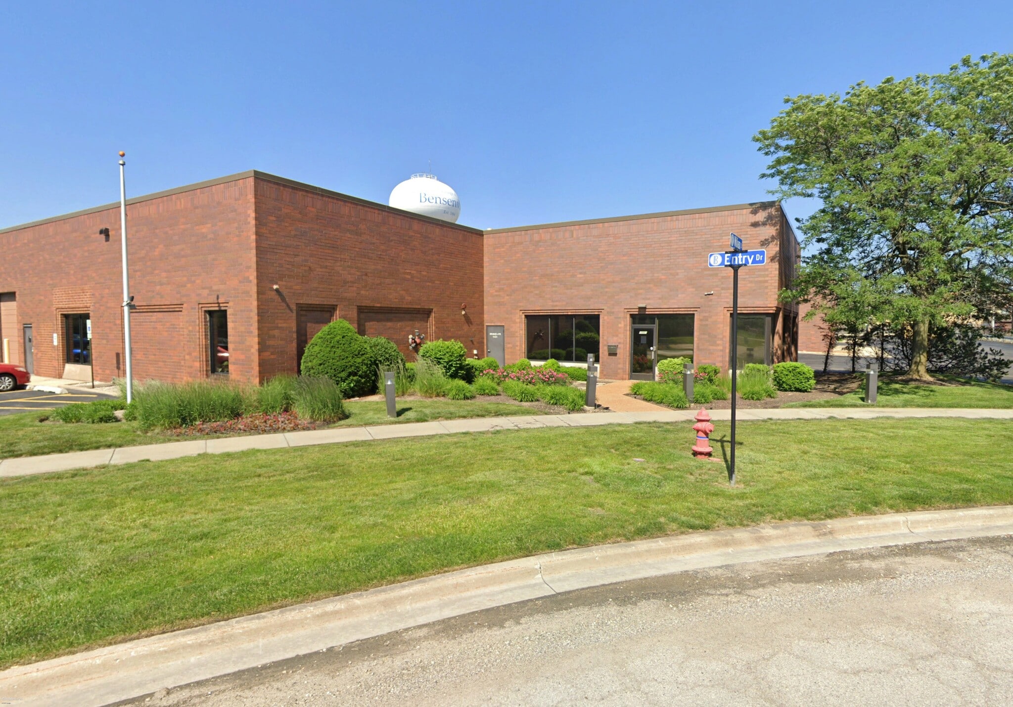 1001 Entry Dr, Bensenville, IL for lease Building Photo- Image 1 of 34