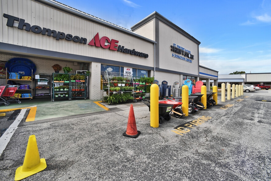 9700 San Jose Blvd, Jacksonville, FL for lease - Building Photo - Image 3 of 12