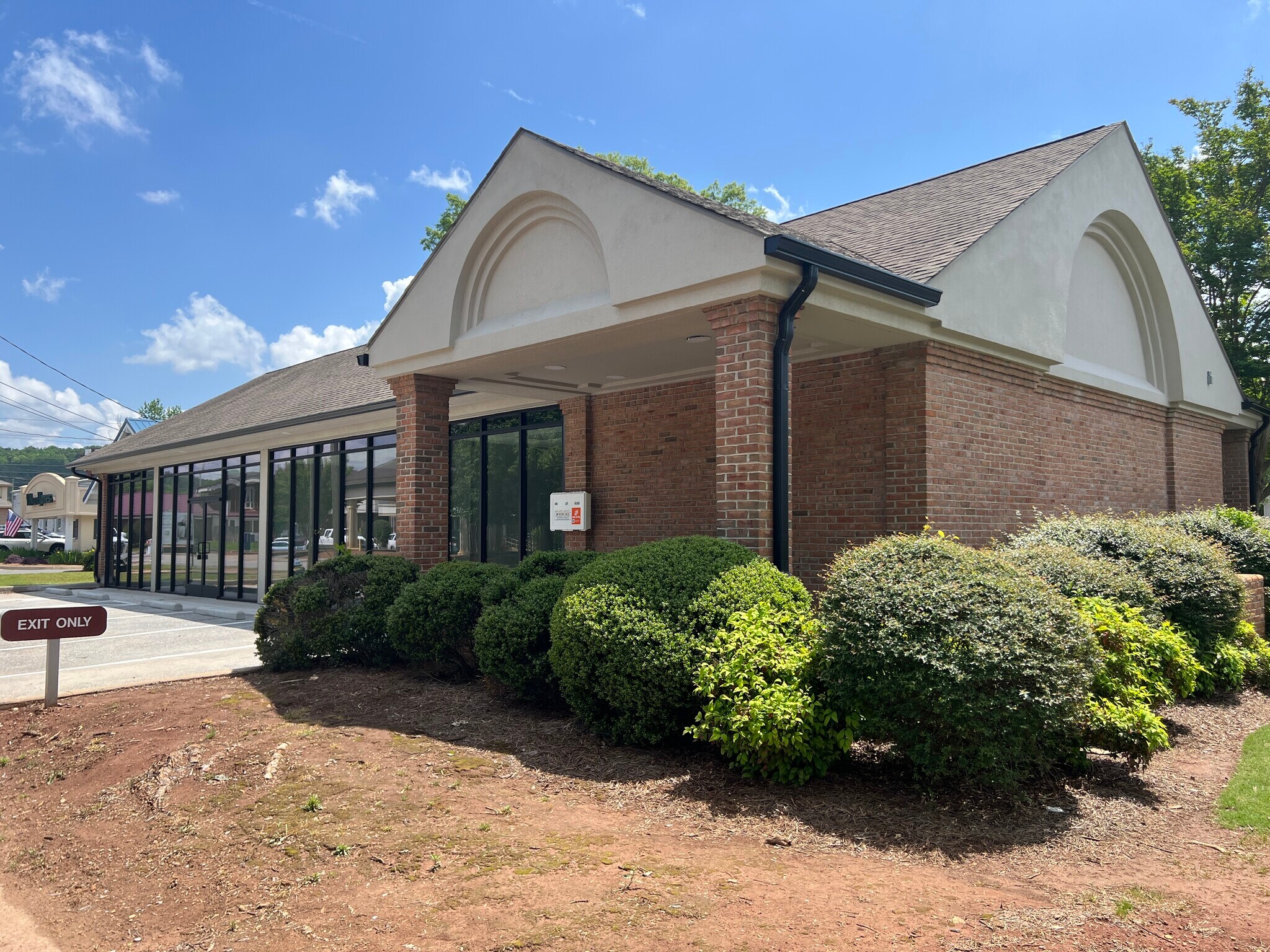 314 E Main St, Cartersville, GA for lease Building Photo- Image 1 of 23