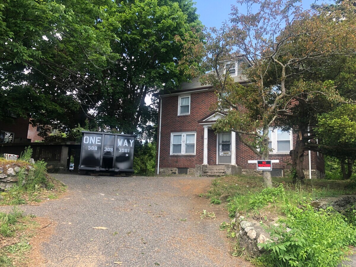 416 Langley Rd, Newton, MA 02459