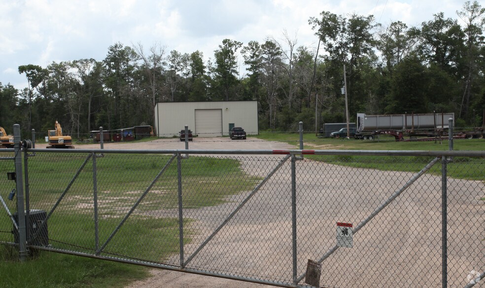 3960 Butler Rd, Conroe, TX for sale - Building Photo - Image 1 of 1