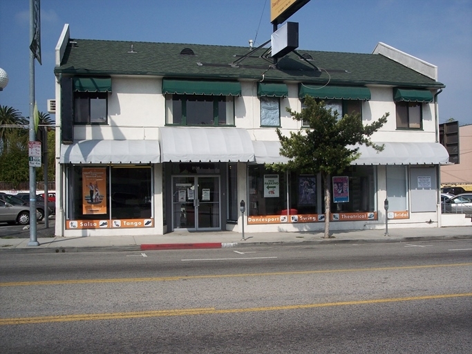 2138-2140 Westwood Blvd, Los Angeles, CA for sale - Primary Photo - Image 1 of 1