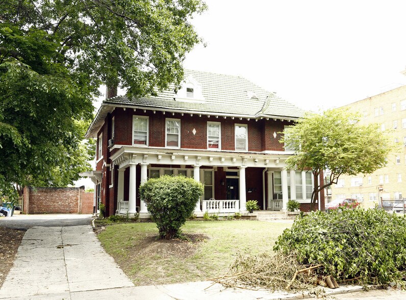 157 Stonewall St, Memphis, TN for sale - Primary Photo - Image 1 of 2
