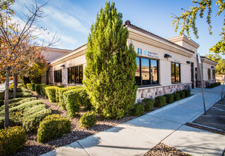 1607 E Windmill Ln, Las Vegas, NV for lease Building Photo- Image 1 of 2