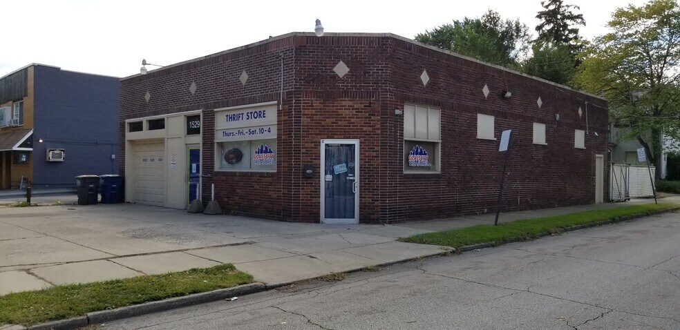 1525 Eleanor, Toledo, OH for sale - Primary Photo - Image 1 of 1