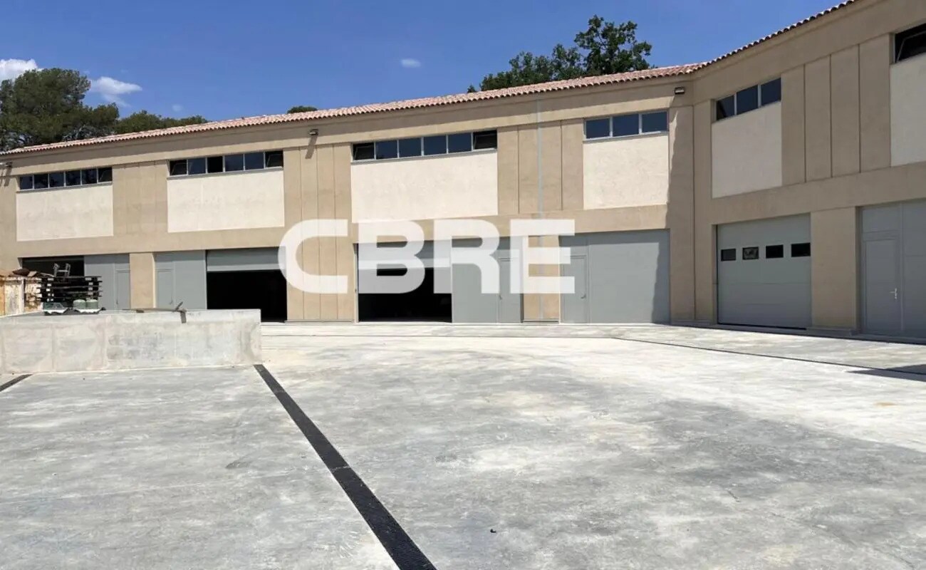 Flex in Valbonne for lease Building Photo- Image 1 of 11