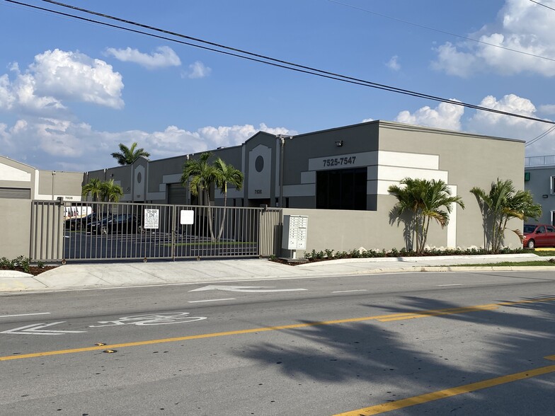 7525 W 24th Ave, Hialeah, FL for lease - Building Photo - Image 3 of 5