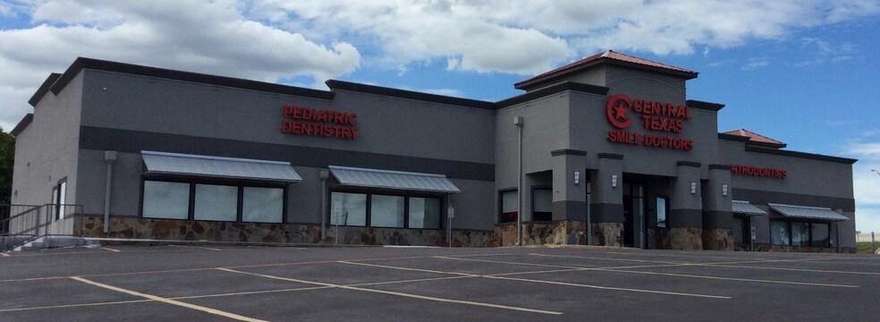 2113 SW HK Dodgen Loop, Temple, TX for sale - Primary Photo - Image 1 of 1