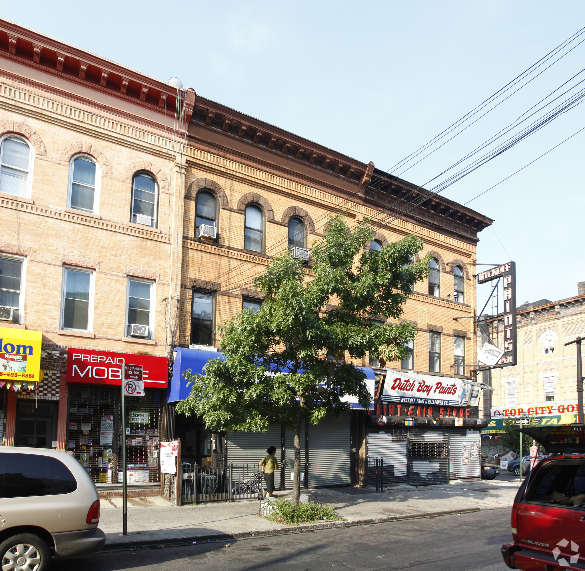 148 Wyckoff Ave, Brooklyn, NY for sale Primary Photo- Image 1 of 1