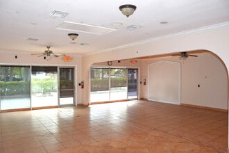 200-220 Hibiscus St, Jupiter, FL for lease Interior Photo- Image 1 of 5