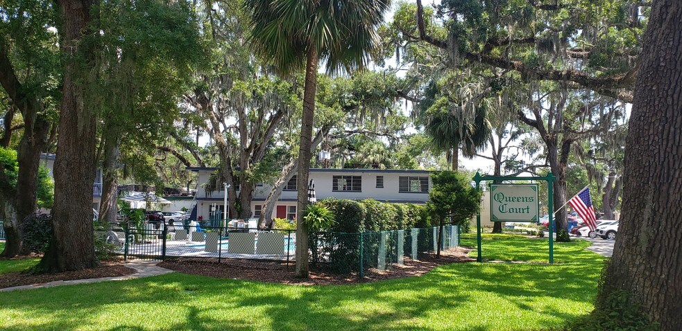 437 Kings Way, Saint Simons Island, GA for sale - Primary Photo - Image 1 of 1