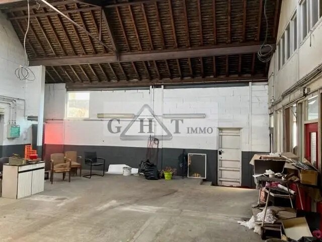 Retail in Viarmes for lease - Interior Photo - Image 3 of 4