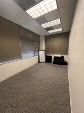 12404 Park Central Dr, Dallas, TX for lease Building Photo- Image 1 of 4