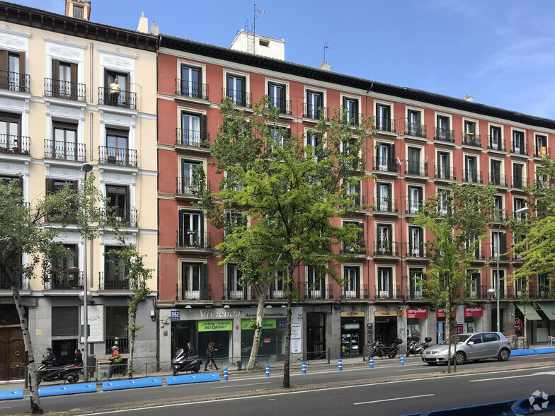 Office in Madrid, MAD for lease - Building Photo - Image 1 of 1