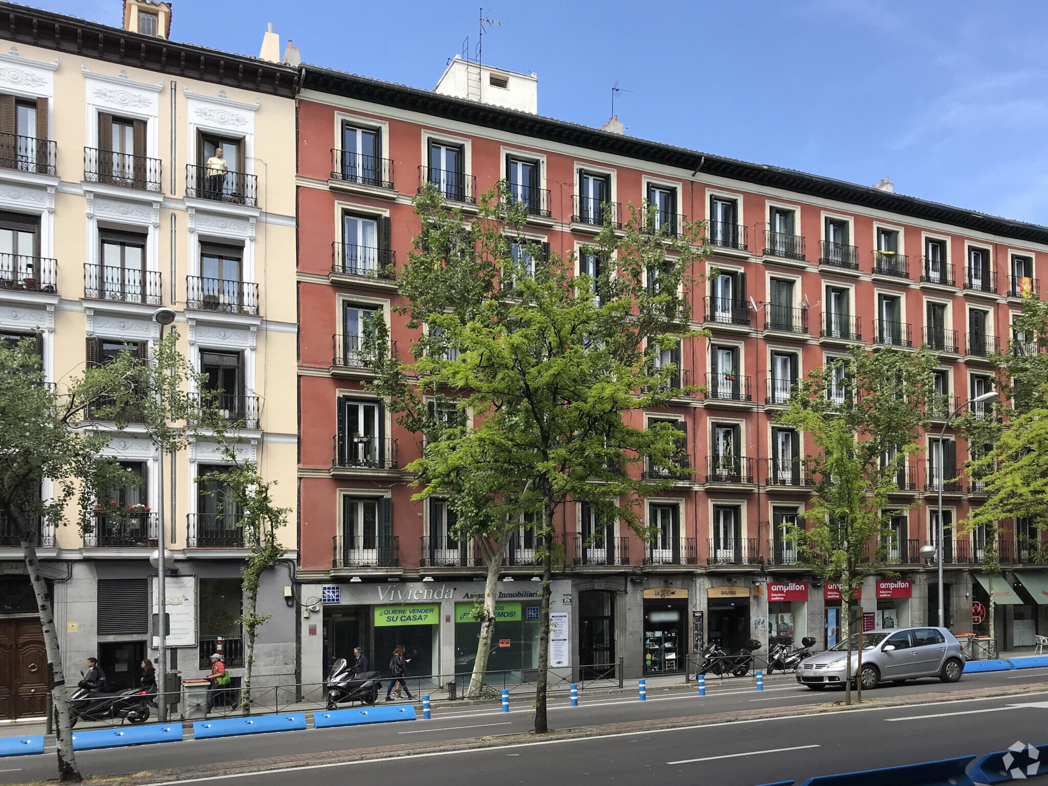 Office in Madrid, MAD for lease Building Photo- Image 1 of 2