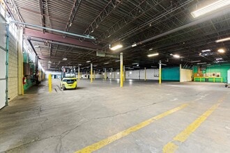 1701 Shepherd, Windsor, ON for lease Interior Photo- Image 2 of 17