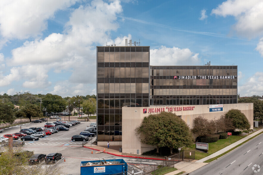 12605 East Fwy, Houston, TX for lease - Building Photo - Image 2 of 18