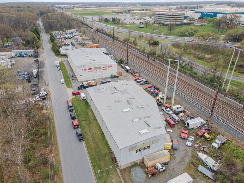 1701 Leland Ave, Middle River, MD for sale - Building Photo - Image 2 of 9