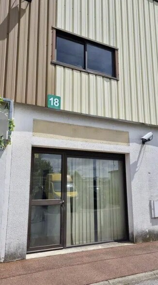 1 Route D'Ozoir, Roissy-en-Brie for lease - Building Photo - Image 1 of 1