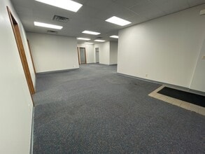 1640 L St, Lincoln, NE for lease Building Photo- Image 2 of 27
