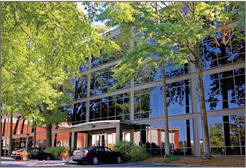6400 Powers Ferry Rd NW, Atlanta, GA for lease - Building Photo - Image 1 of 1