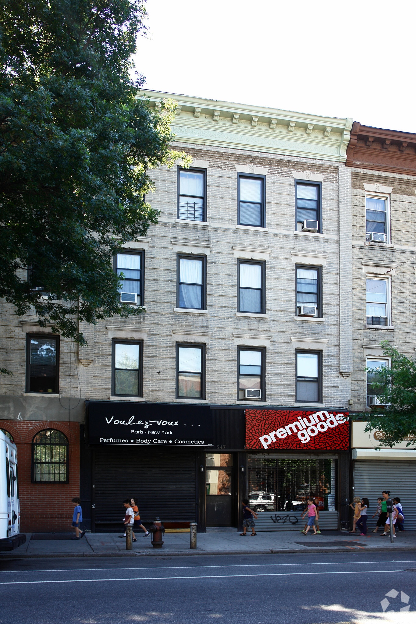 347 5th Ave, Brooklyn, NY for lease Primary Photo- Image 1 of 3