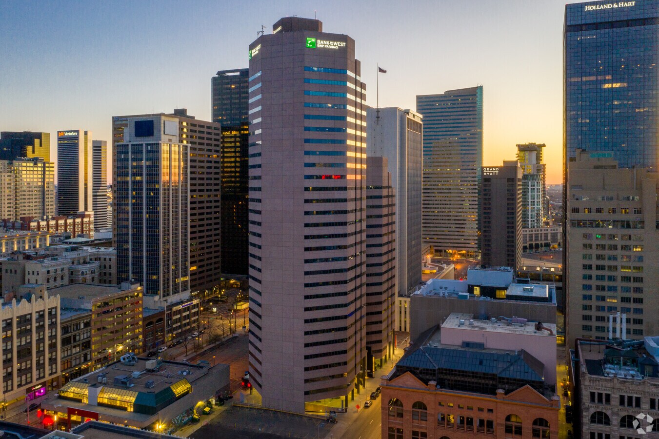 600 17th St, Denver, CO 80202 Dominion Towers