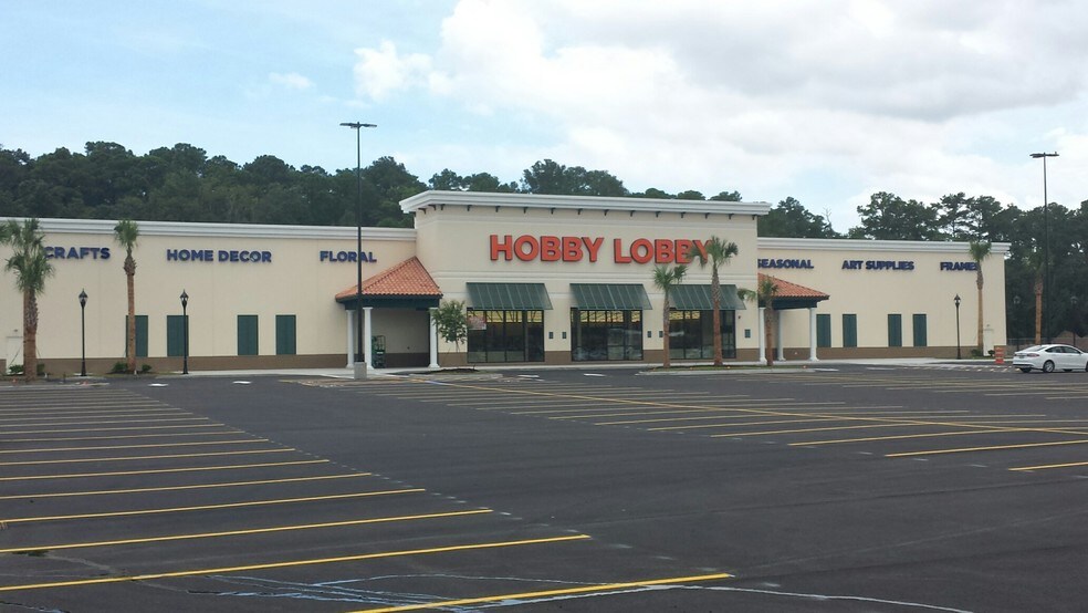 10300 Canal Xing, Brunswick, GA for sale - Primary Photo - Image 1 of 1