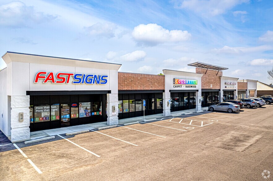 650 E Battlefield St, Springfield, MO for lease - Building Photo - Image 1 of 11