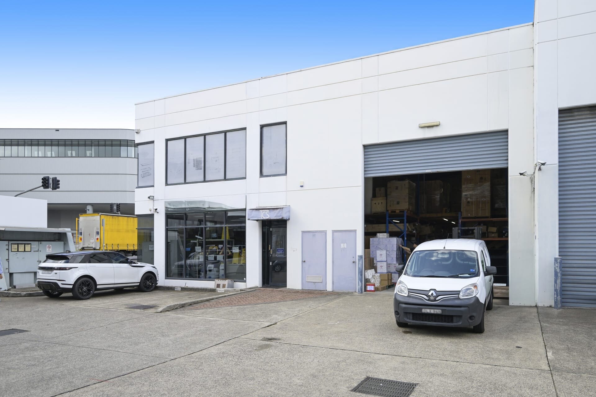 77-79 Bourke Rd, Alexandria for lease Building Photo- Image 1 of 3