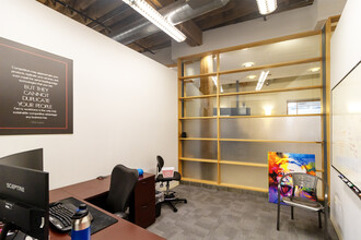 2516 Jane St, Pittsburgh, PA for lease Interior Photo- Image 1 of 8