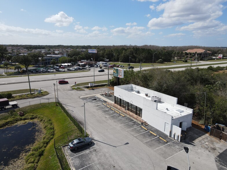 2037 E Irlo Bronson Memorial Hwy, Kissimmee, FL for lease - Building Photo - Image 2 of 14