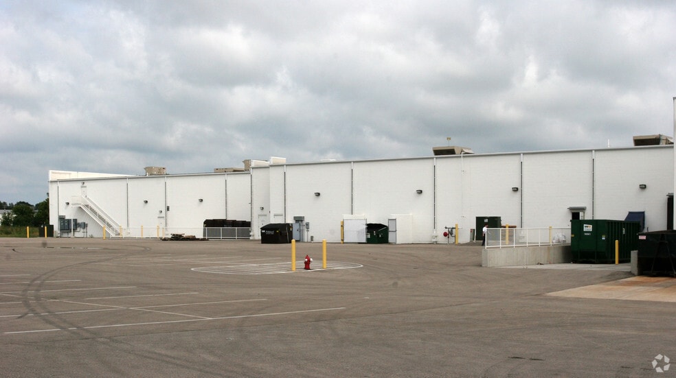 4275 Lien Rd, Madison, WI for lease - Building Photo - Image 3 of 5