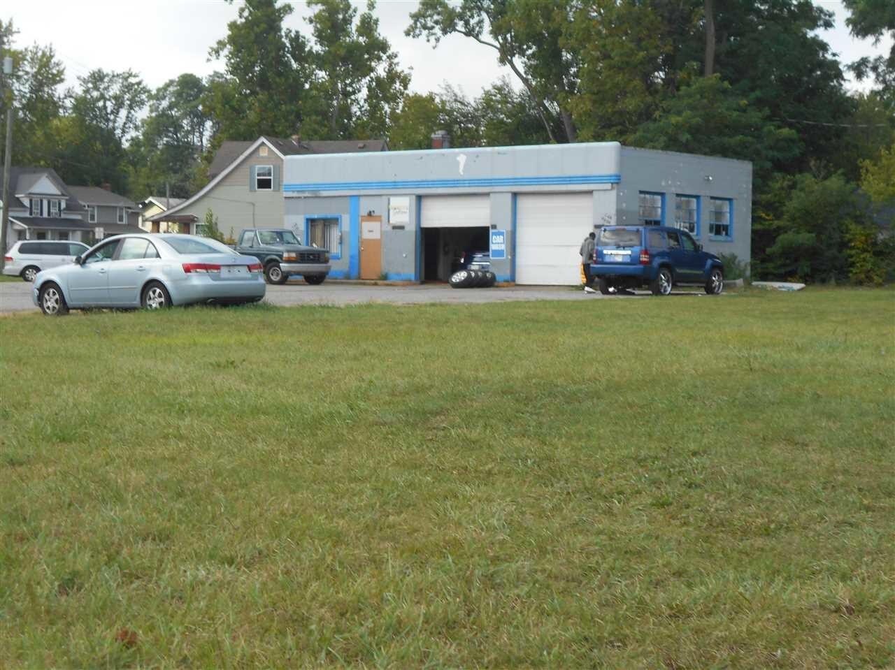 1643 Prairie Ave, South Bend, IN for sale Primary Photo- Image 1 of 1