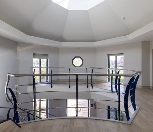 Hurst Rd, East Molesey for lease Interior Photo- Image 1 of 16