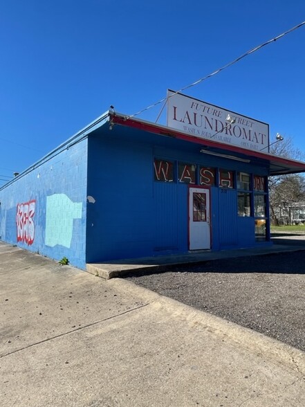 310 Future Dr, San Antonio, TX for sale - Building Photo - Image 1 of 1