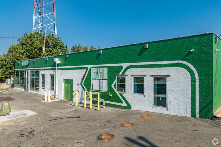 2670 E College Ave, Decatur, GA for lease - Building Photo - Image 1 of 14