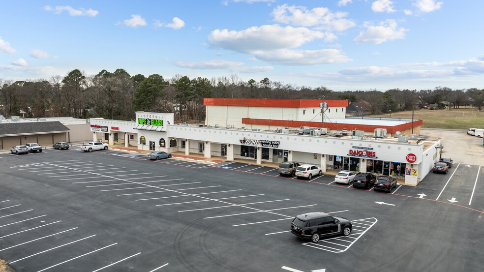 713 W Southwest Loop 323, Tyler, TX for lease - Building Photo - Image 2 of 8